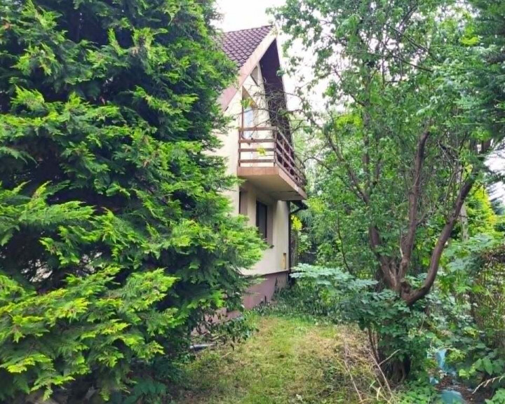 Dom Sprzedaż Brzoskwinia